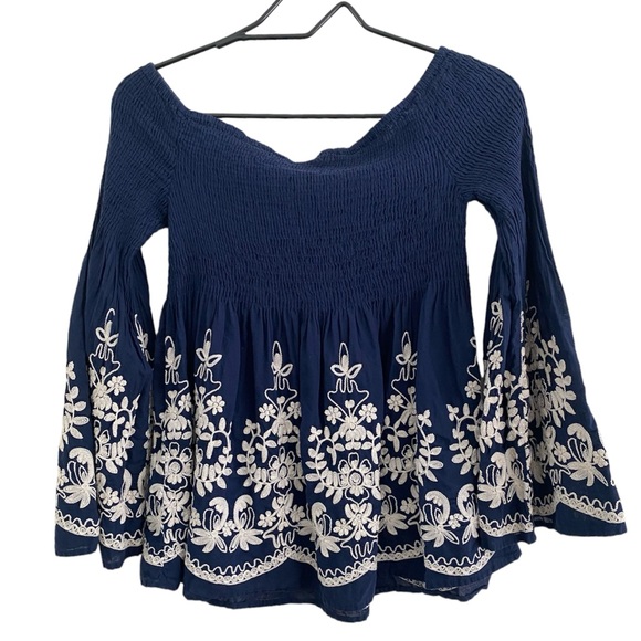 Off shoulder smocked boho embroidered top - Picture 2 of 4
